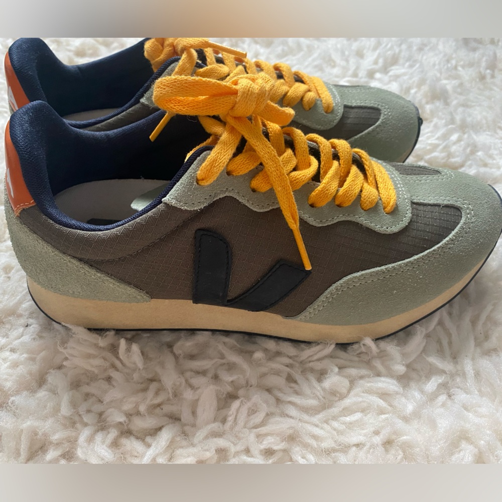 Veja Rio Branco Size 7